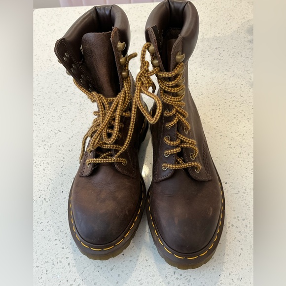 Dr. Marten brown boots men 7 - Picture 1 of 4